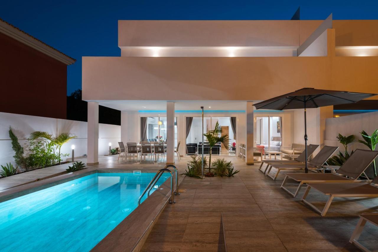 Villa Deluxe Suites Maspalomas Maspalomas  Bagian luar foto